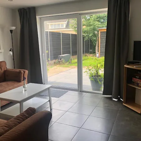 De Oude Schuur Bed and breakfast 3*