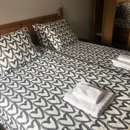 De Oude Schuur Bed and breakfast