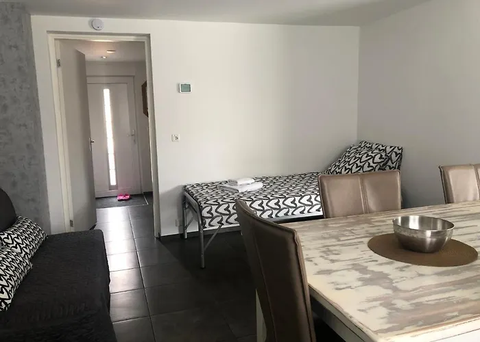 De Oude Schuur Bed & Breakfast Zaltbommel